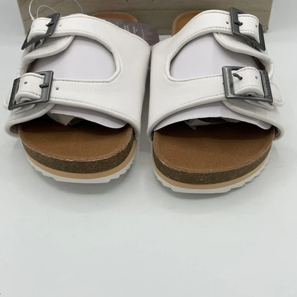 BEARPAW White Brooklyn Sandals